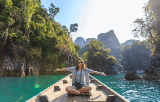Aumron Travel Link